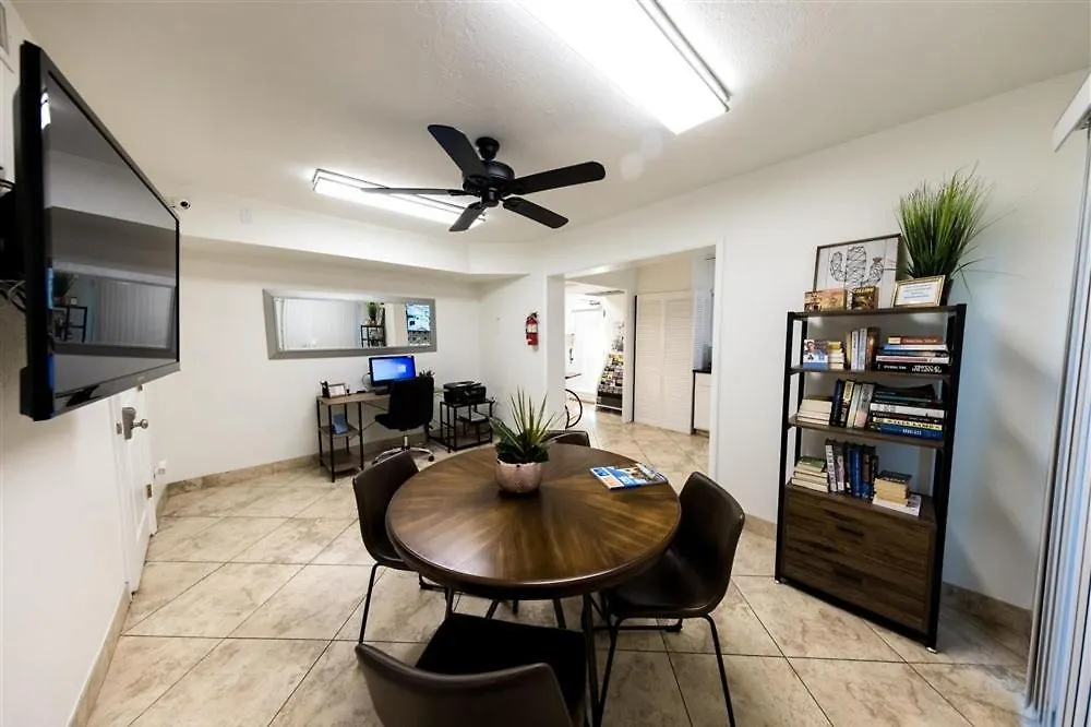 137 Fully Furnished, Amenities Galore Σκότσντεϊλ 0*,